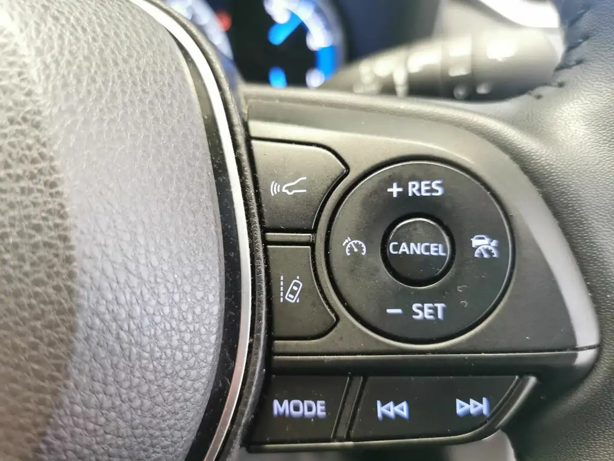 2022-toyota-rav4-25-vvt-i-design-215bhp-big-27