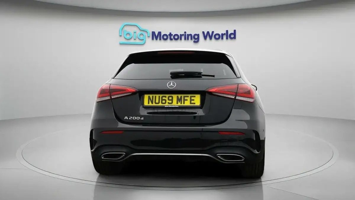 2019-mercedes-benz-a-class-20d-a200d-amg-line-premium-hatchback-5d-big-5