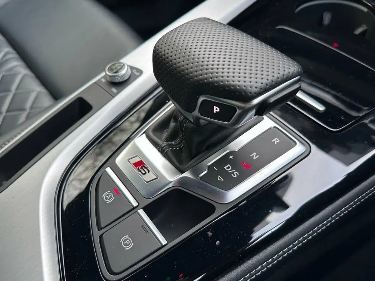 2022-audi-s4-big-12