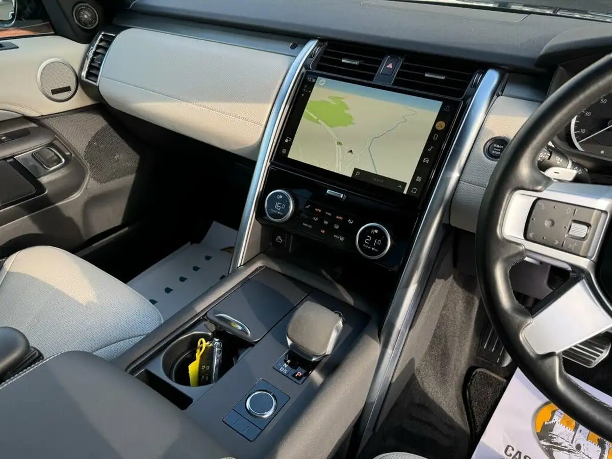 2022-land-rover-discovery-30-d300-r-dynamic-se-big-15