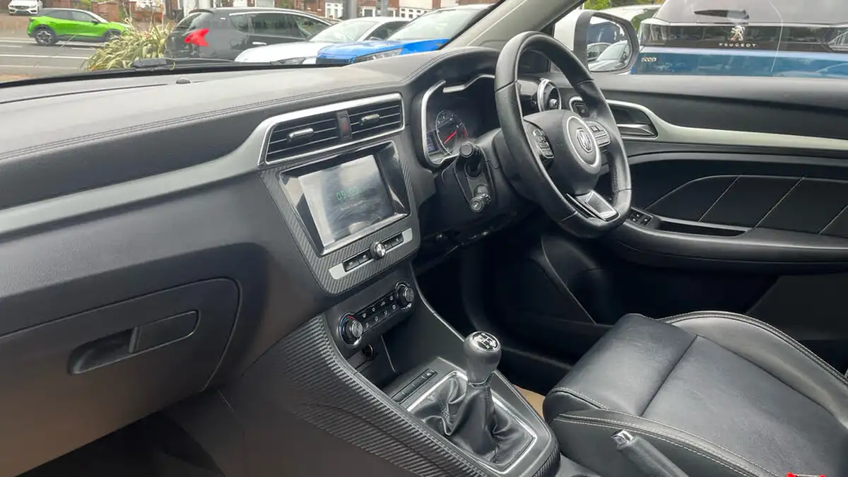 2019-mg-zs-suv-15-vti-tech-exclusive-105bhp-big-11