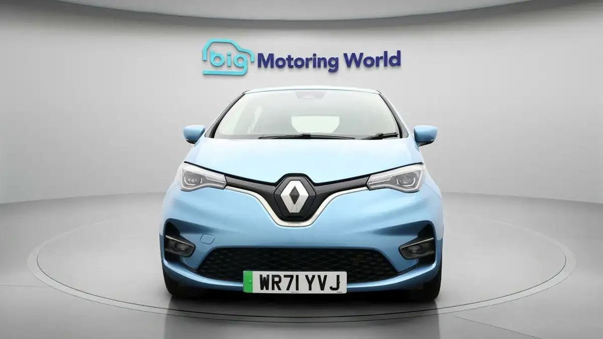 2021-renault-zoe-e-iconic-135ps-r135ev50-rapid-charge-big-1