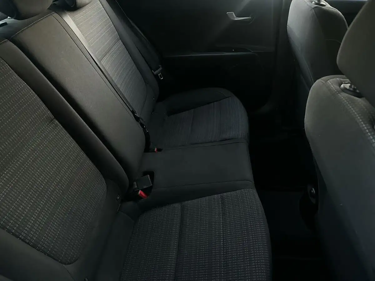 2018-kia-stonic-10-t-gdi-2-big-21