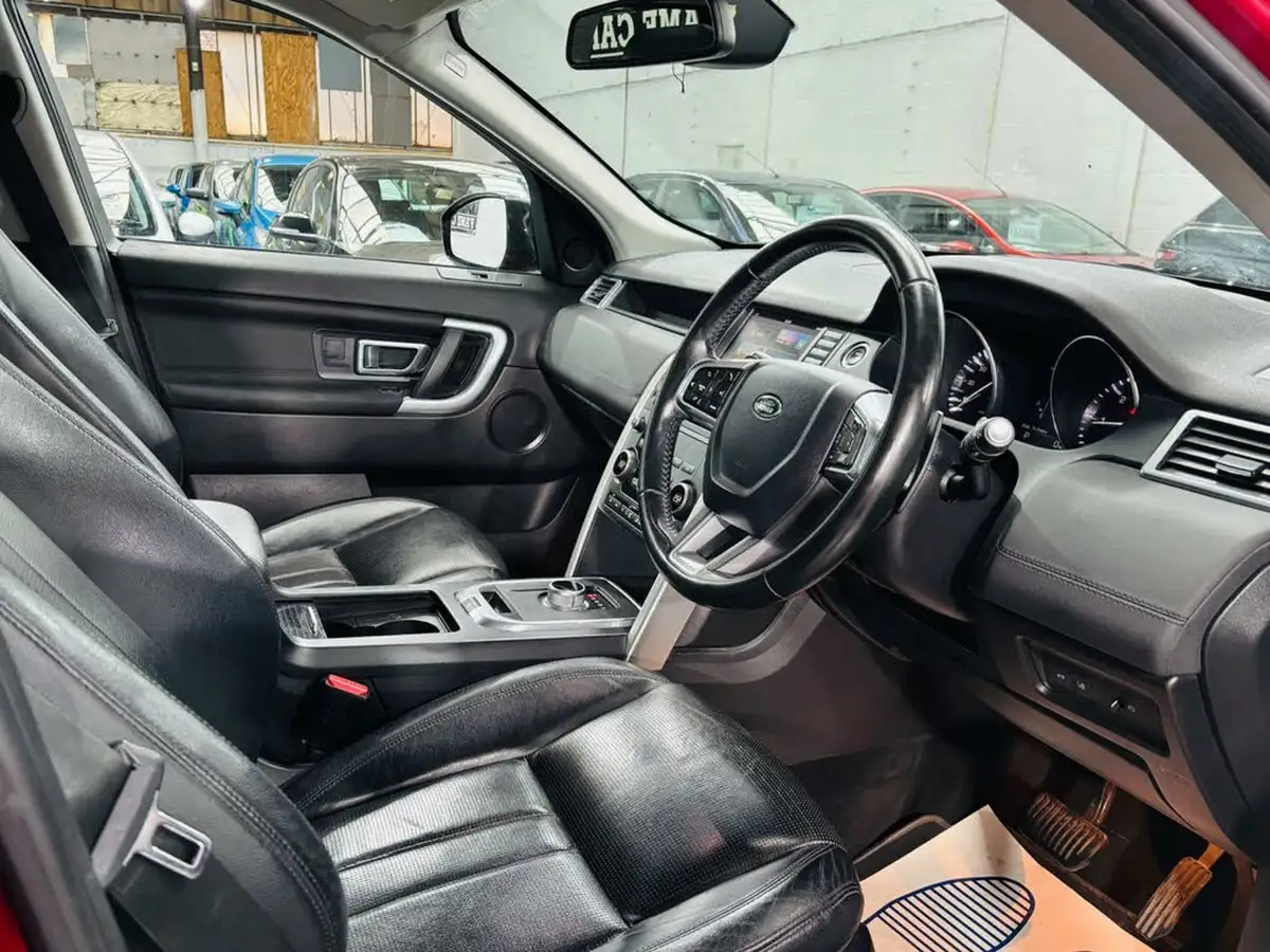 2015-land-rover-discovery-sport-20td4-hse-black-big-11