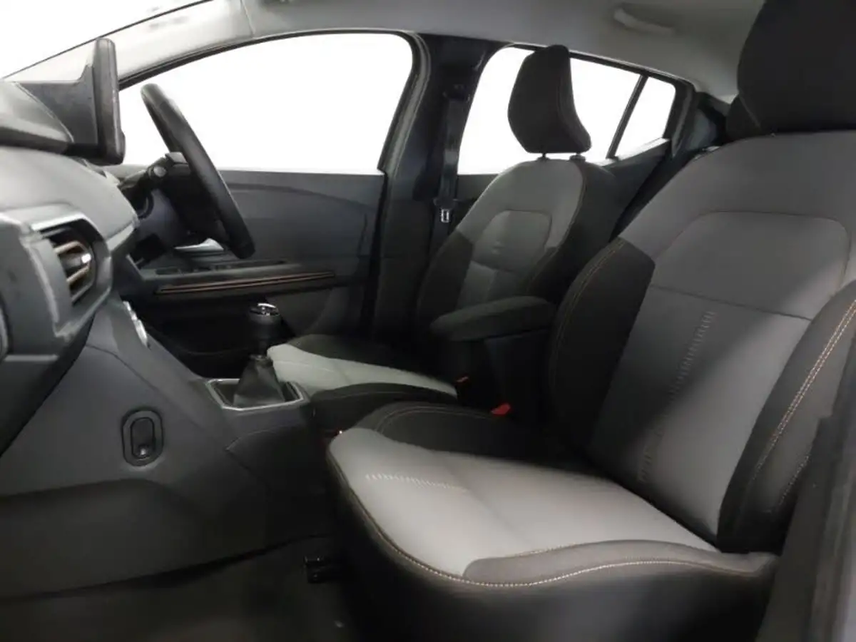 2024-dacia-sandero-stepway-10-tce-extreme-90bhp-big-4