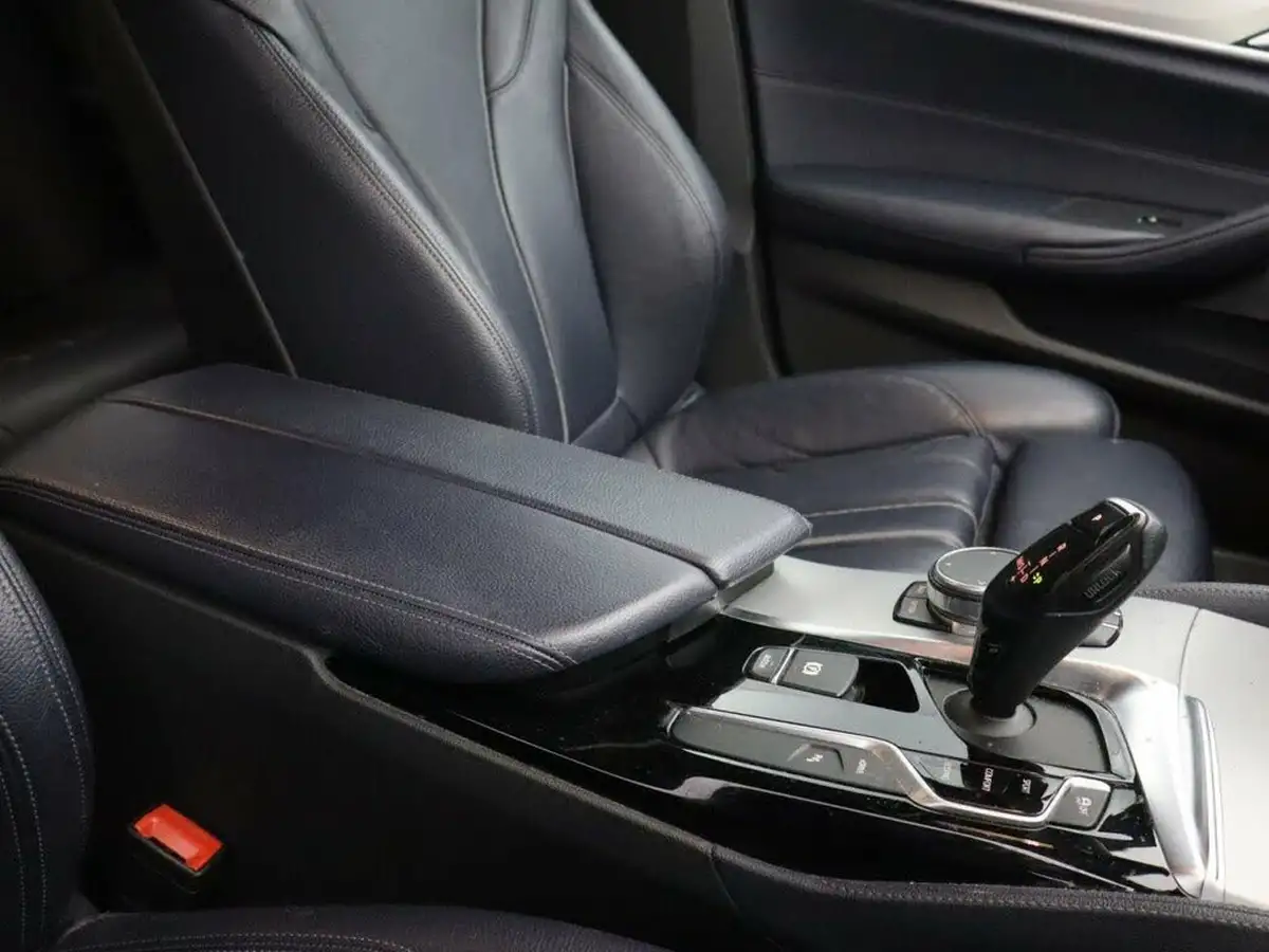 2018-bmw-5-series-20-530e-m-sport-big-21
