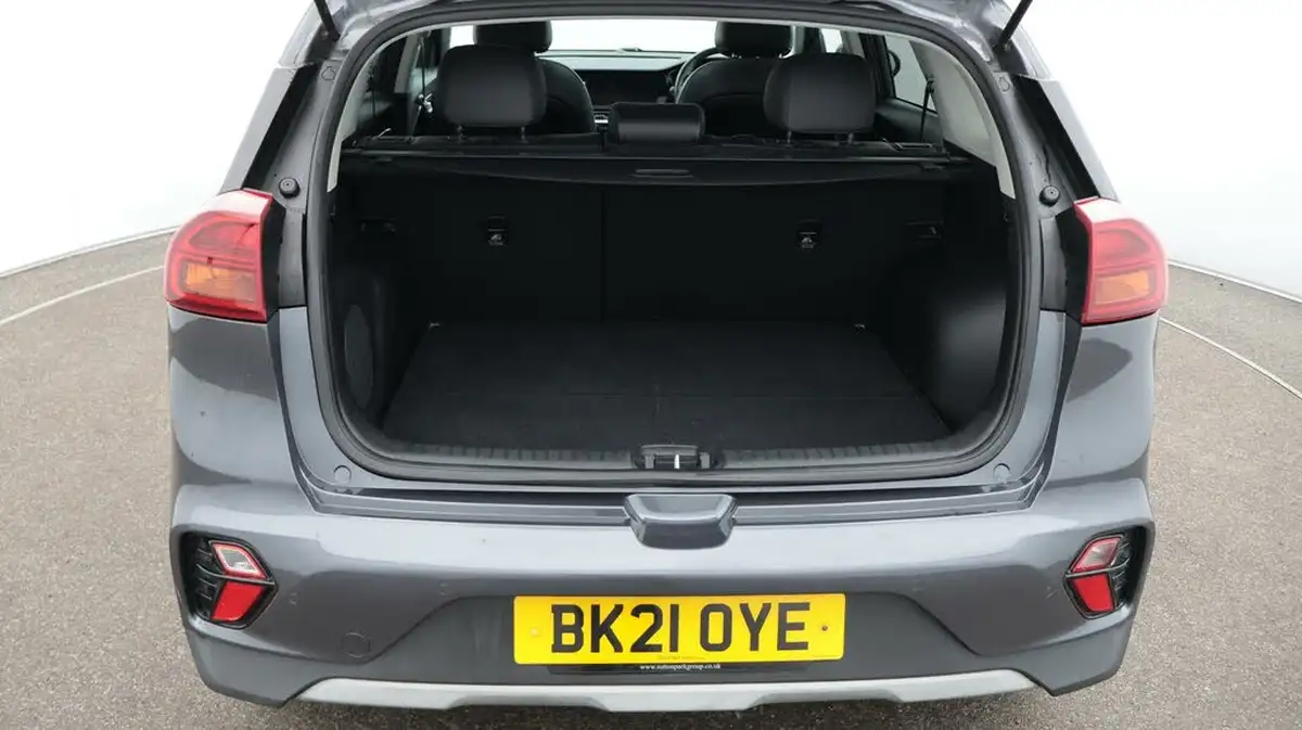 2021-kia-niro-16-gdi-4-156kwh-big-17