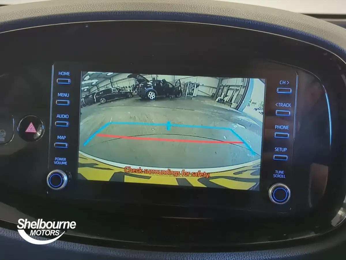 2023-toyota-aygo-x-10-vvt-i-edge-cvt-big-30