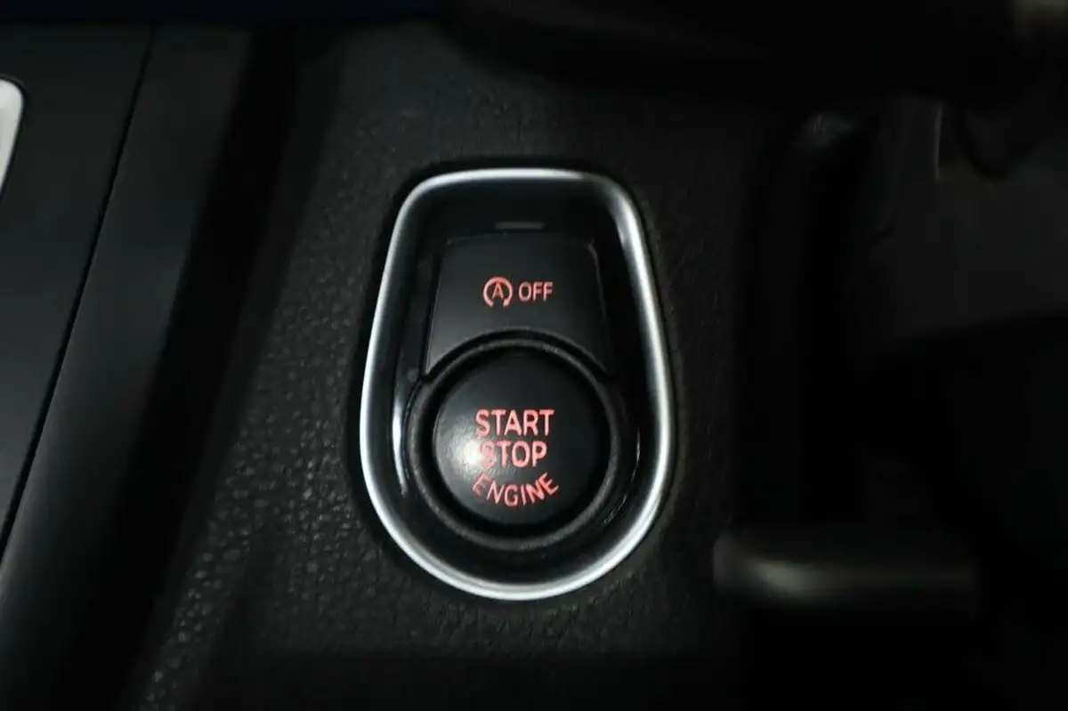 2015-bmw-3-series-20td-320d-m-sport-184bhp-saloon-4d-auto-big-24