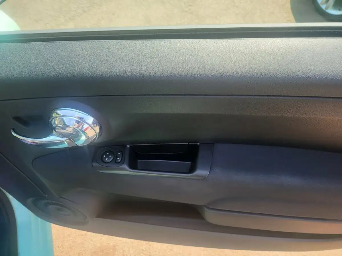 2018-fiat-500-12-lounge-big-12