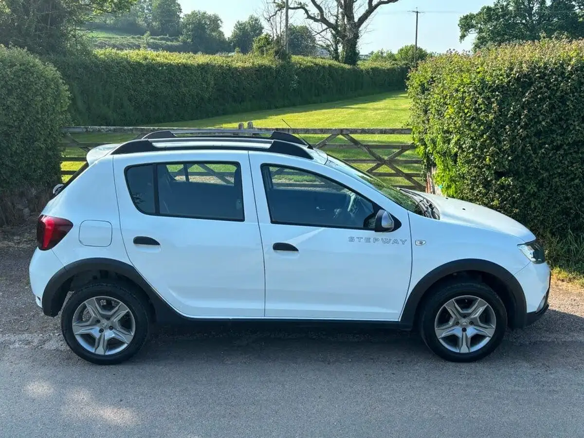 2017-dacia-sandero-stepway-09-tce-ambiance-big-8