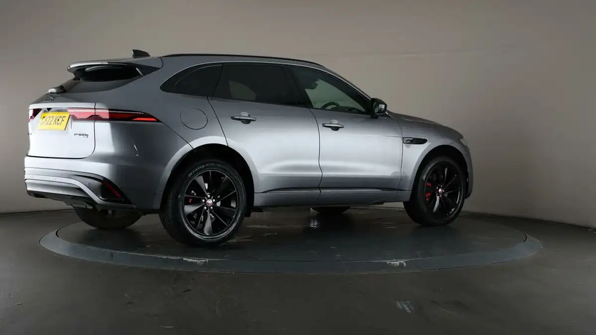2022-jaguar-f-pace-20-p250-r-dynamic-black-big-66