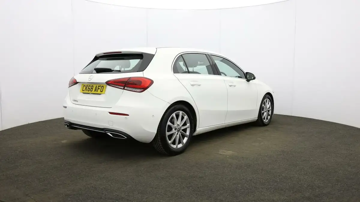 2018-mercedes-benz-a-class-15d-a180d-sport-116ps-executivess-hatchback-5d-7g-dct-big-50