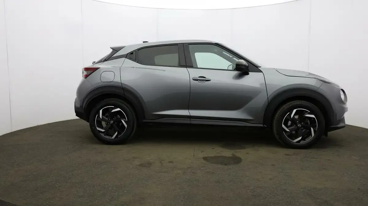 2023-nissan-juke-10-dig-t-n-connecta-big-50