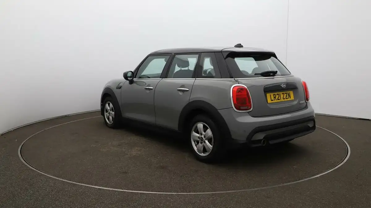 2021-mini-cooper-15-cooper-classic-hatchback-5d-auto-big-60