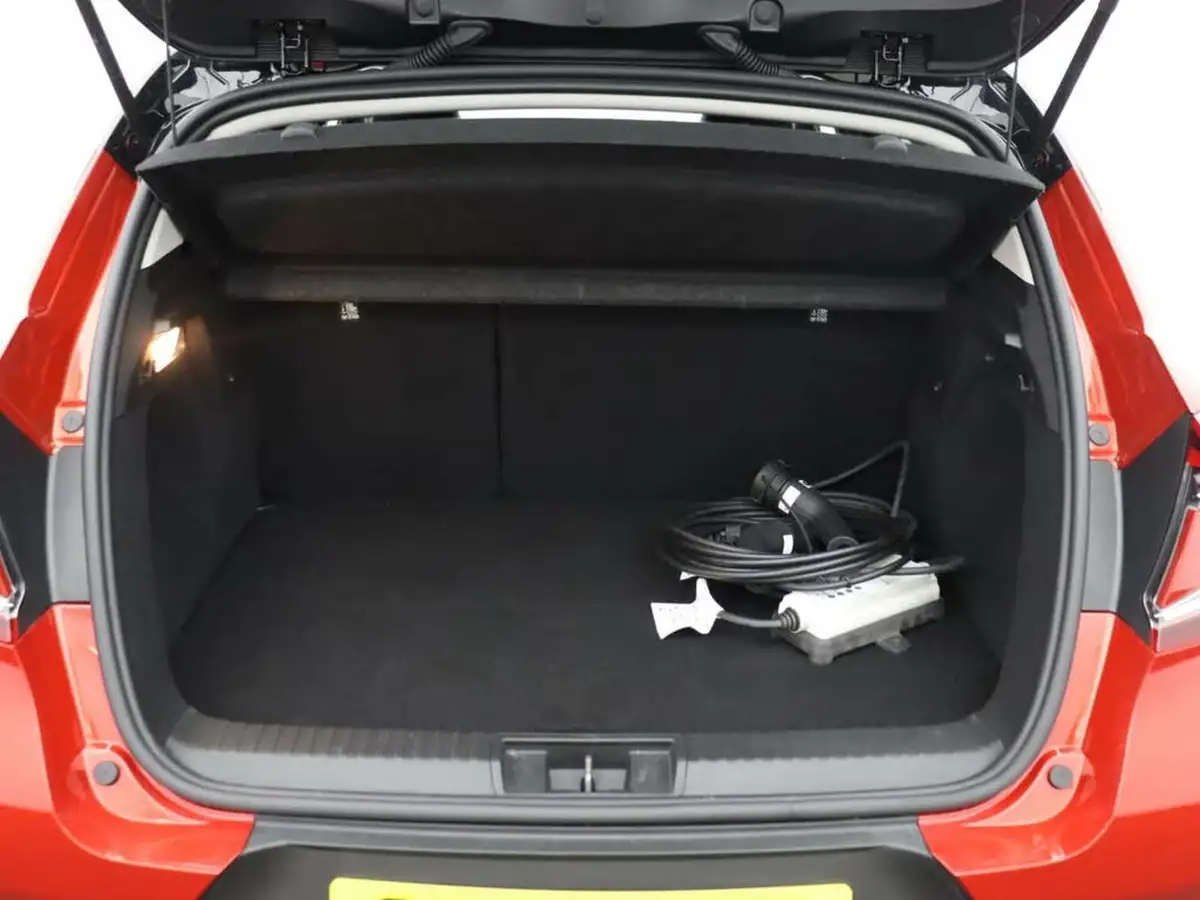 2023-renault-captur-16-techno-160ps-plug-in-big-28