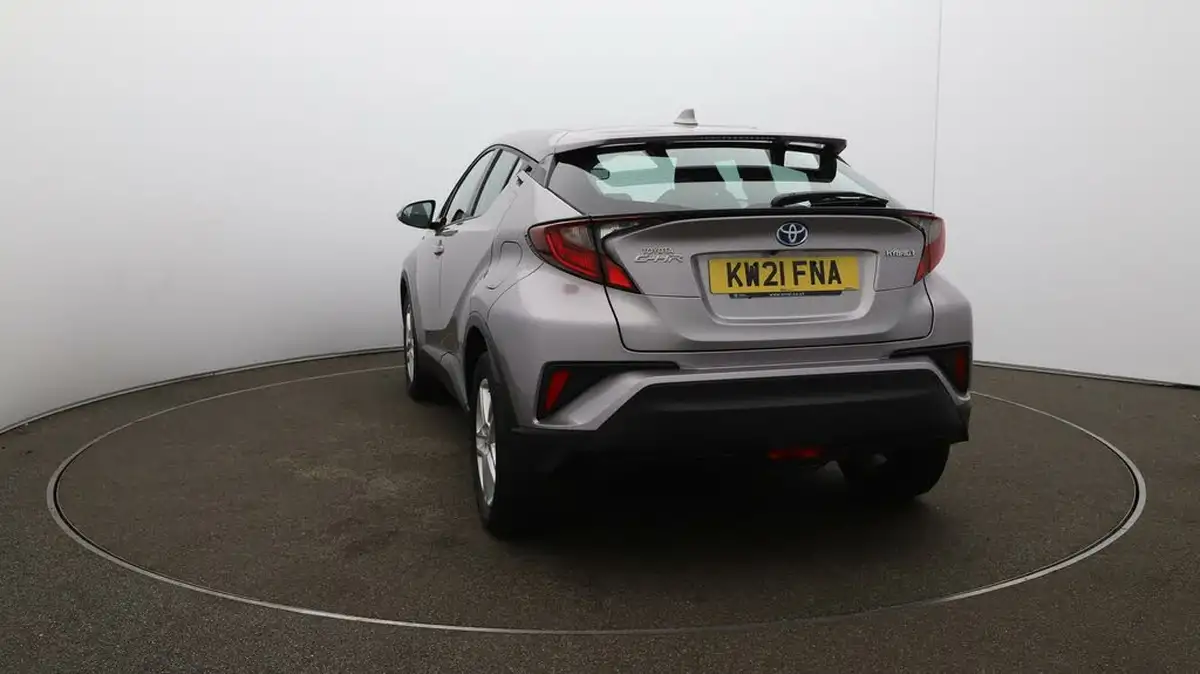2021-toyota-c-hr-18-vvt-i-icon-big-60