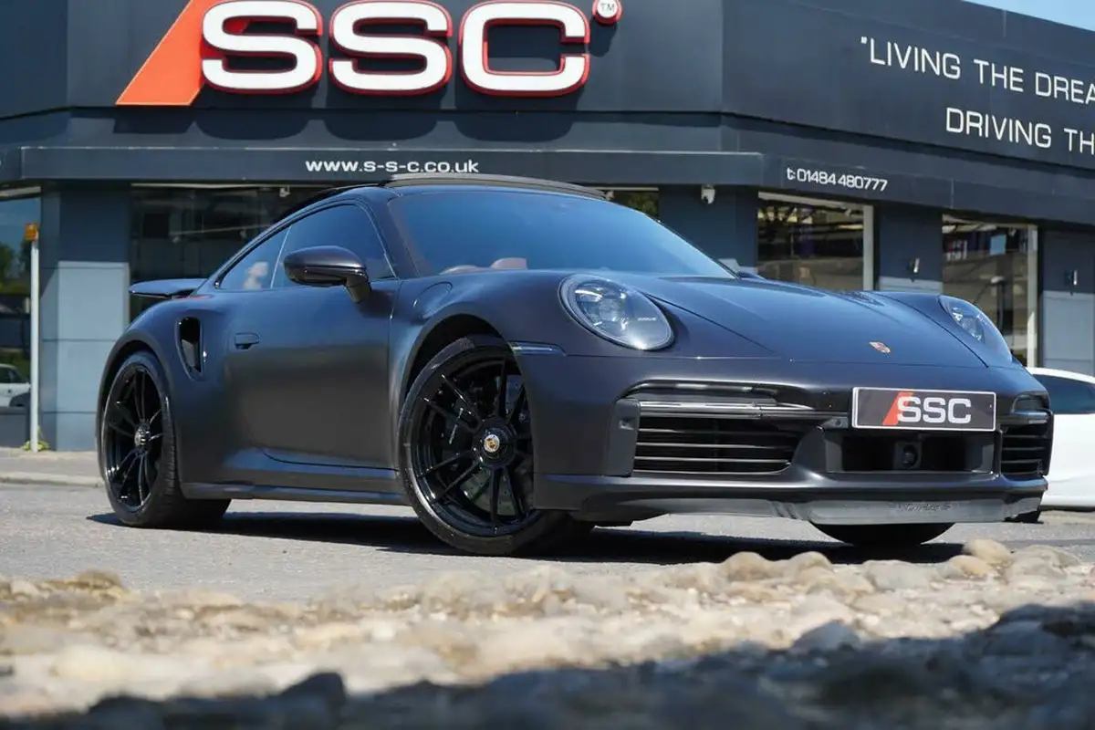 2020-porsche-911-38-turbo-s-coupe-big-0