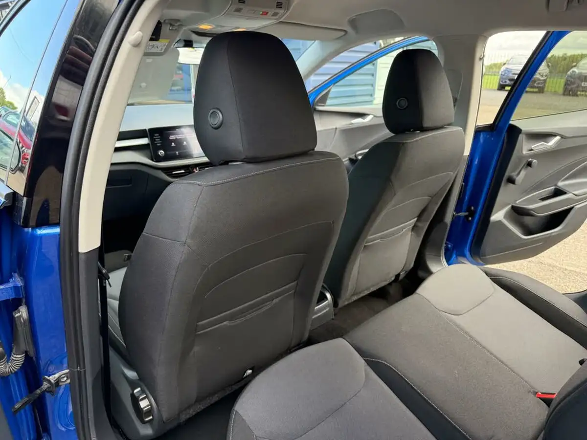 2023-skoda-fabia-10-mpi-colour-edition-big-27