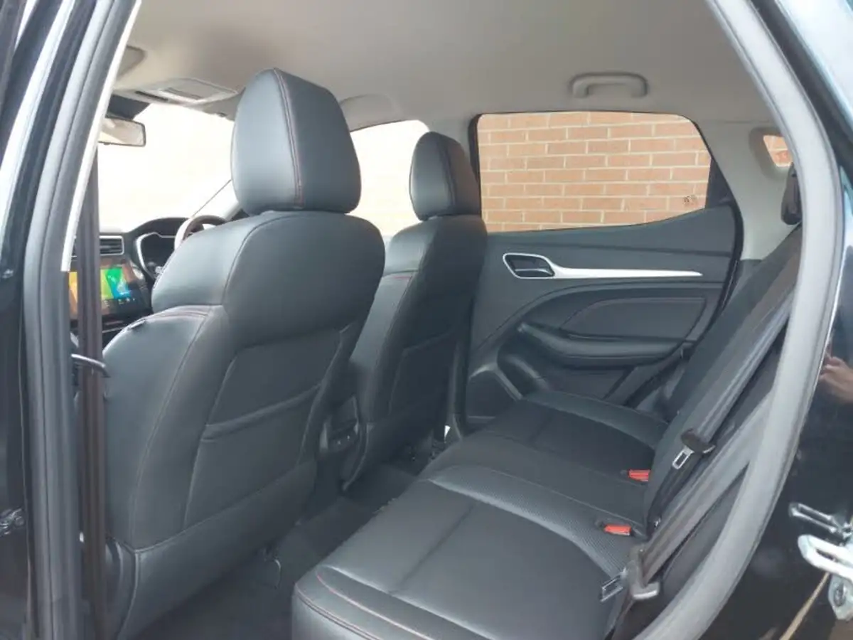 2023-mg-zs-suv-10t-gdi-exclusive-auto-big-5