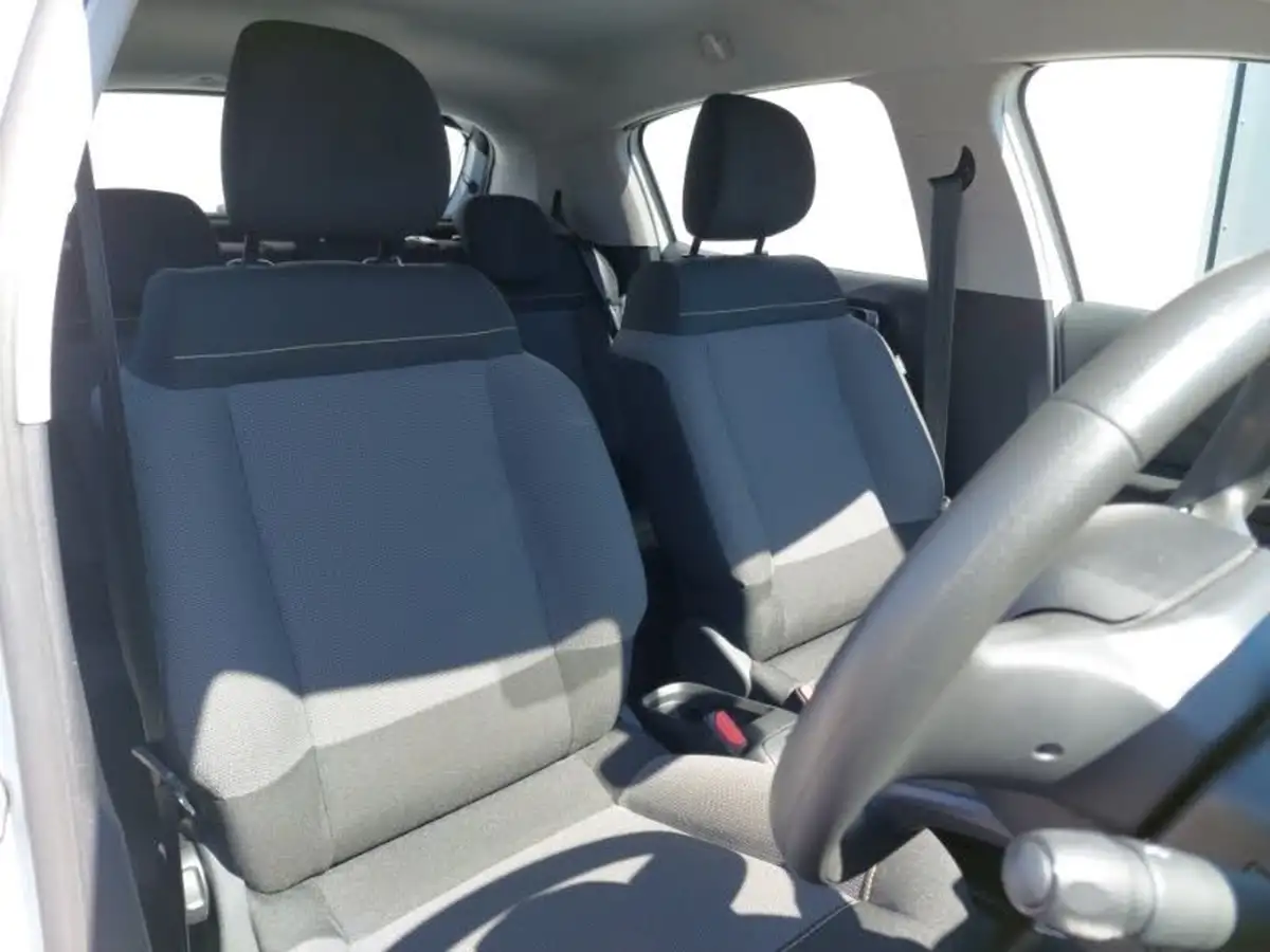 2023-citroen-c3-12-puretech-c-series-edition-83ps-ss-big-12