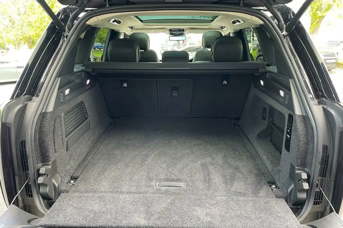 2023-land-rover-range-rover-30-d350-hse-big-48