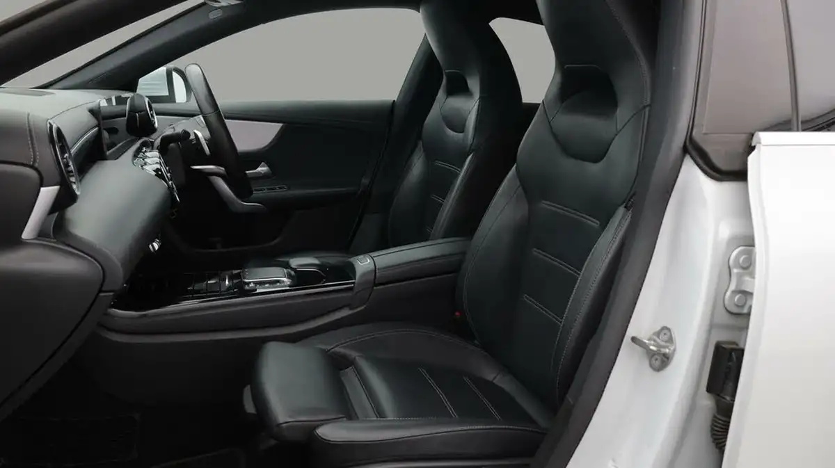 2020-mercedes-benz-cla-13-cla-200-amg-line-coupe-4d-7g-dct-big-14