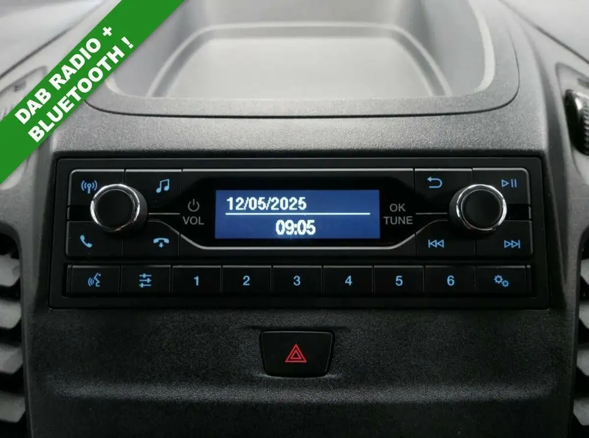 2022-ford-transit-connect-big-15