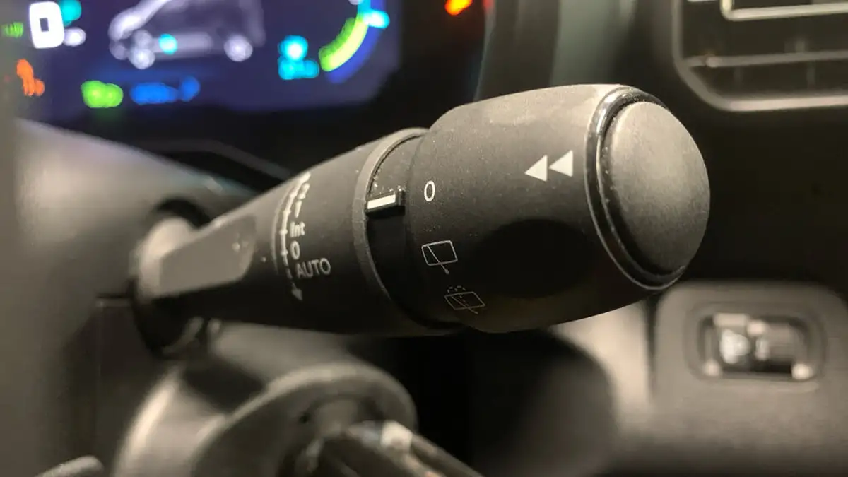 2023-citroen-berlingo-e-flair-xtr-m-size-big-27