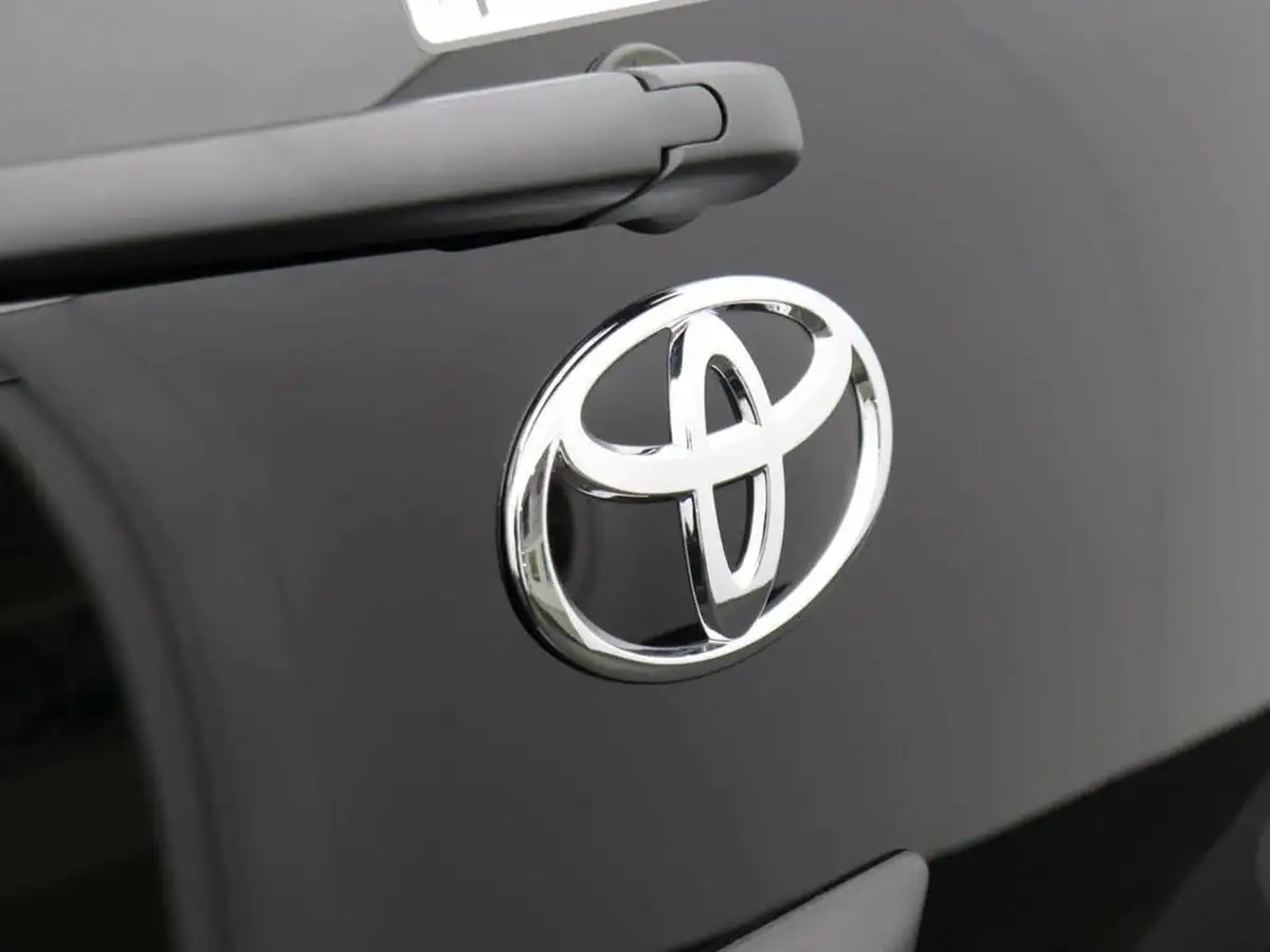 2024-toyota-aygo-x-10-vvt-i-edge-big-47