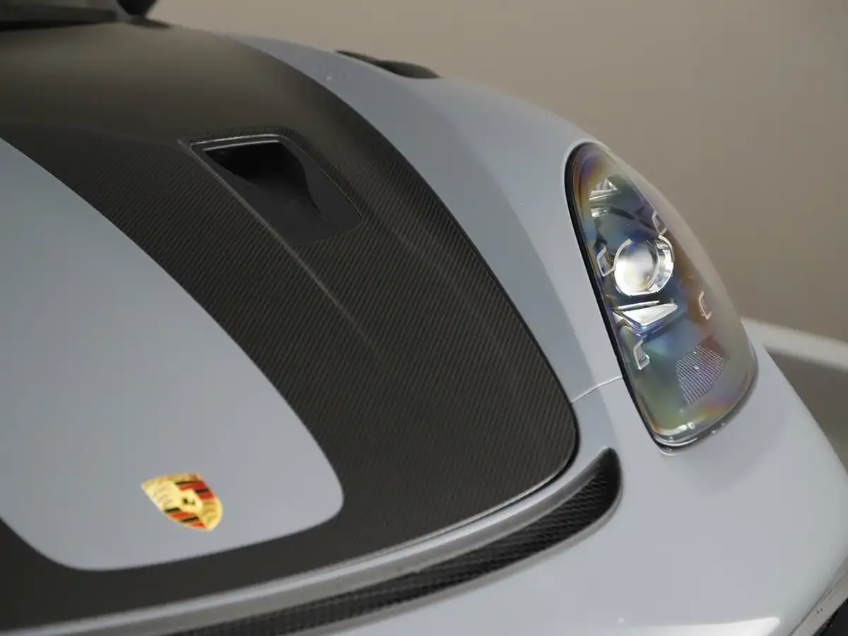 2024-porsche-cayman-718-40-cayman-gt4-rs-big-48