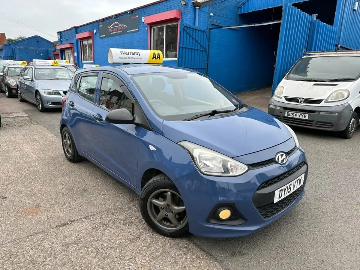 2015-hyundai-i10-10-s-big-0