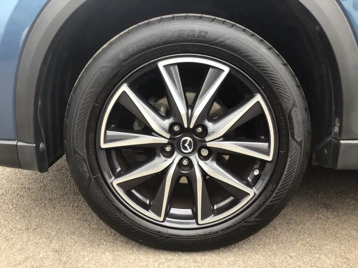 2017-mazda-cx-5-20-sport-nav-big-14