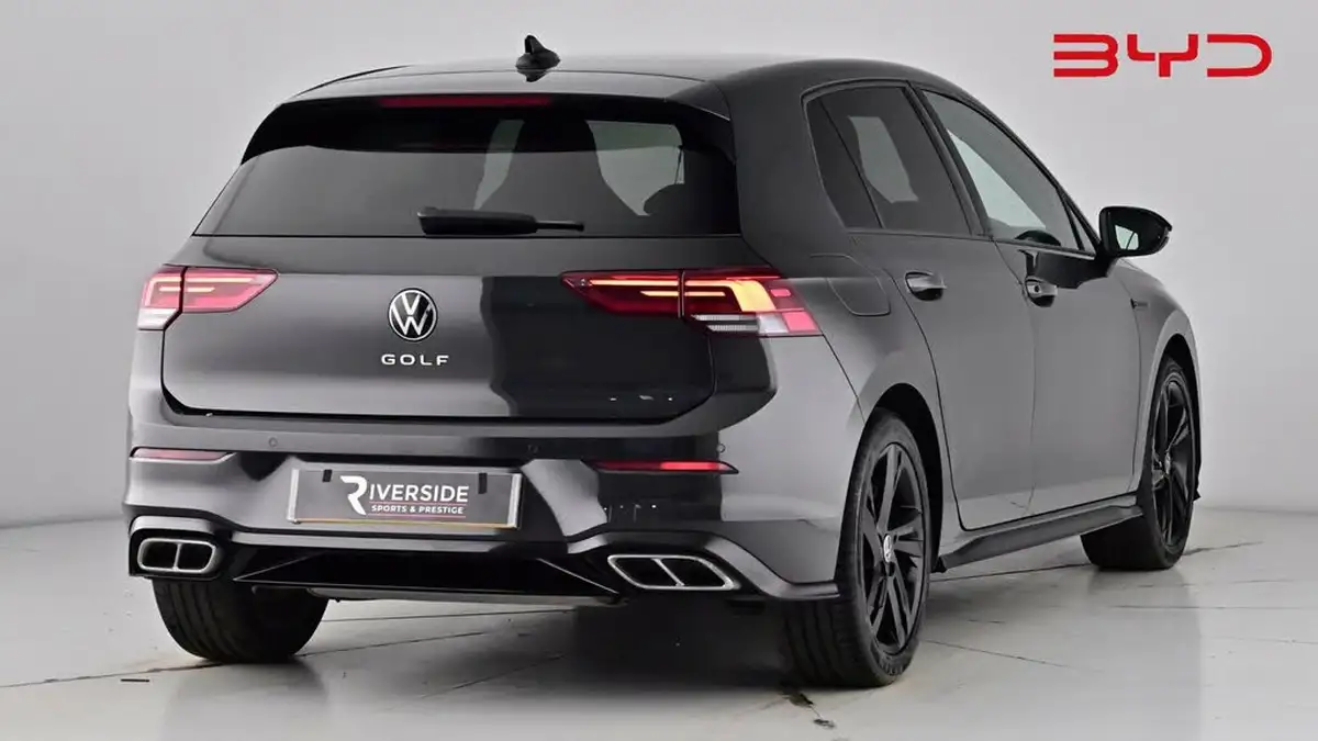 2022-volkswagen-golf-15-tsi-r-line-130ps-hatchback-big-6