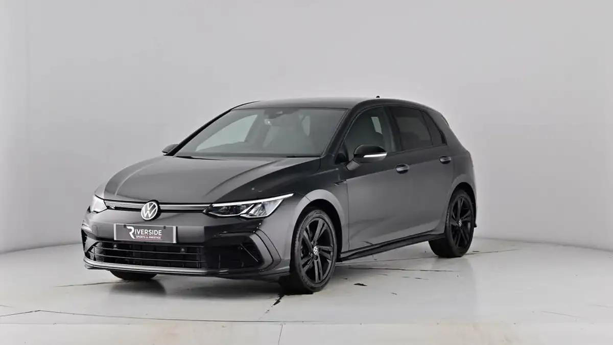 2022-volkswagen-golf-15-tsi-r-line-130ps-hatchback-big-54
