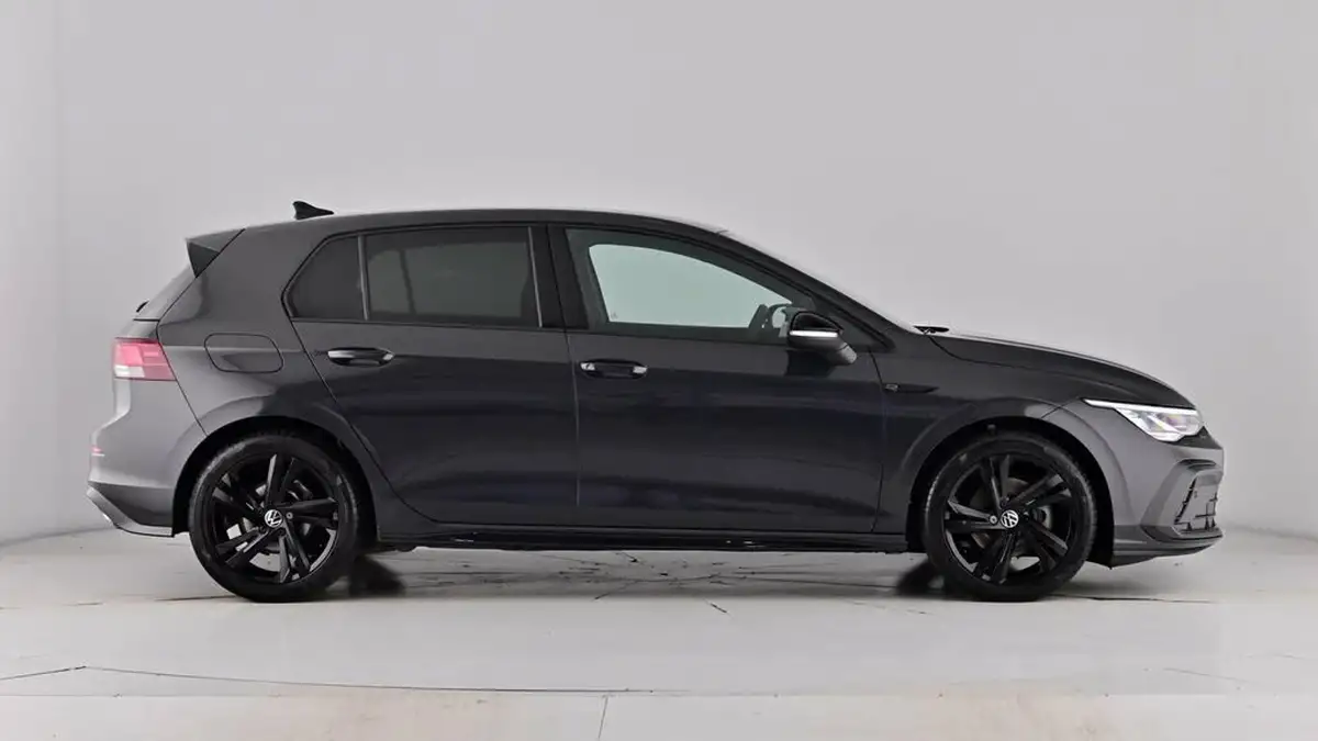 2022-volkswagen-golf-15-tsi-r-line-130ps-hatchback-big-78