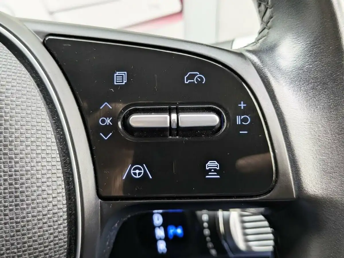 2022-hyundai-ioniq-5-e-se-connect-big-29