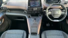 2023-peugeot-rifter-e-gt-long7-seats-small-3
