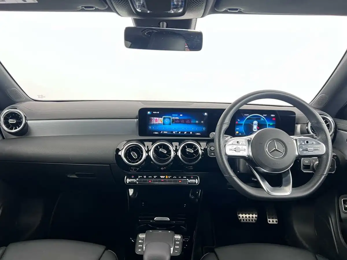 2021-mercedes-benz-cla-13-cla-200-amg-line-coupe-4d-big-11