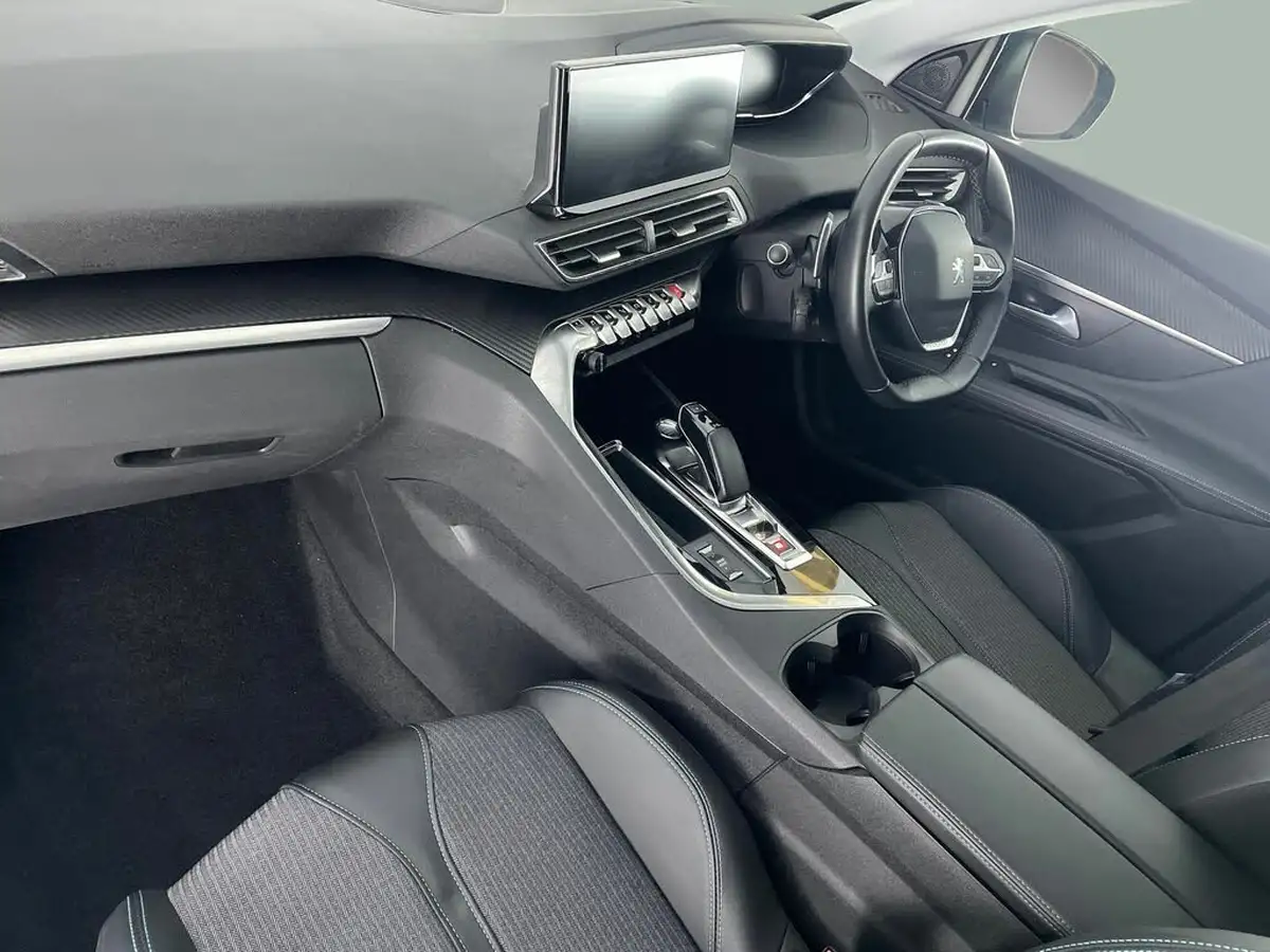 2021-peugeot-3008-suv-big-3