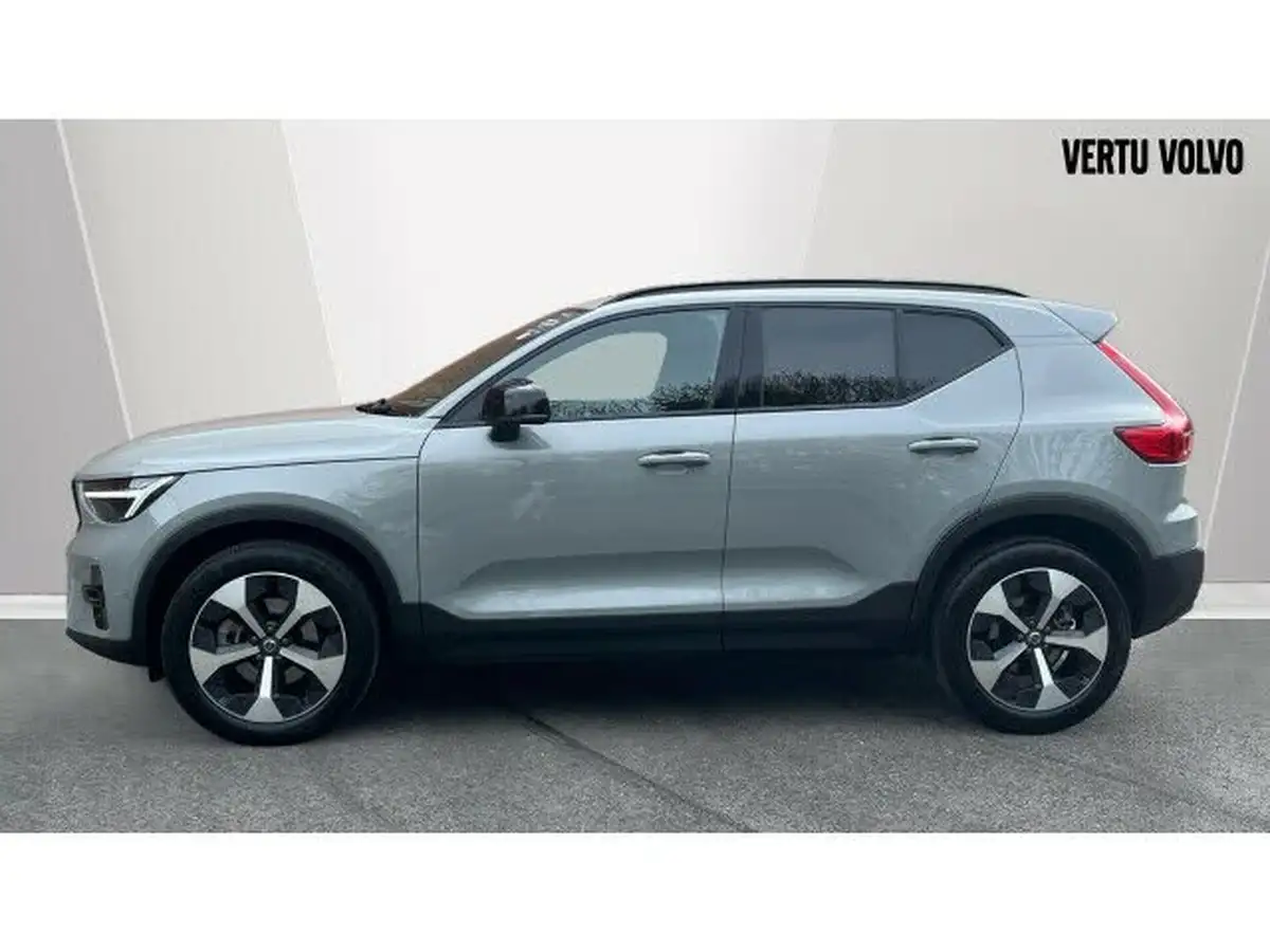 2024-volvo-xc40-20-b3-plus-big-7
