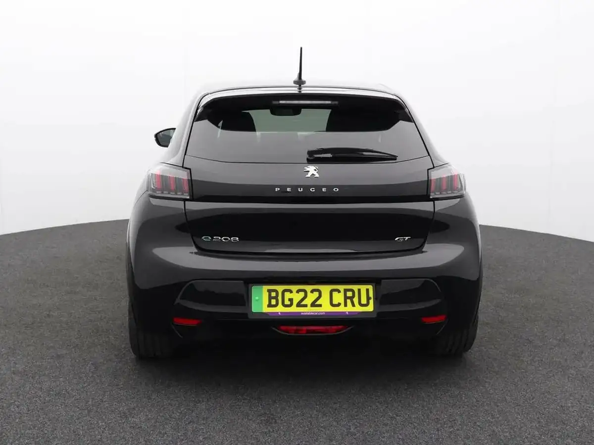 2022-peugeot-208-e-gt-premium-big-3