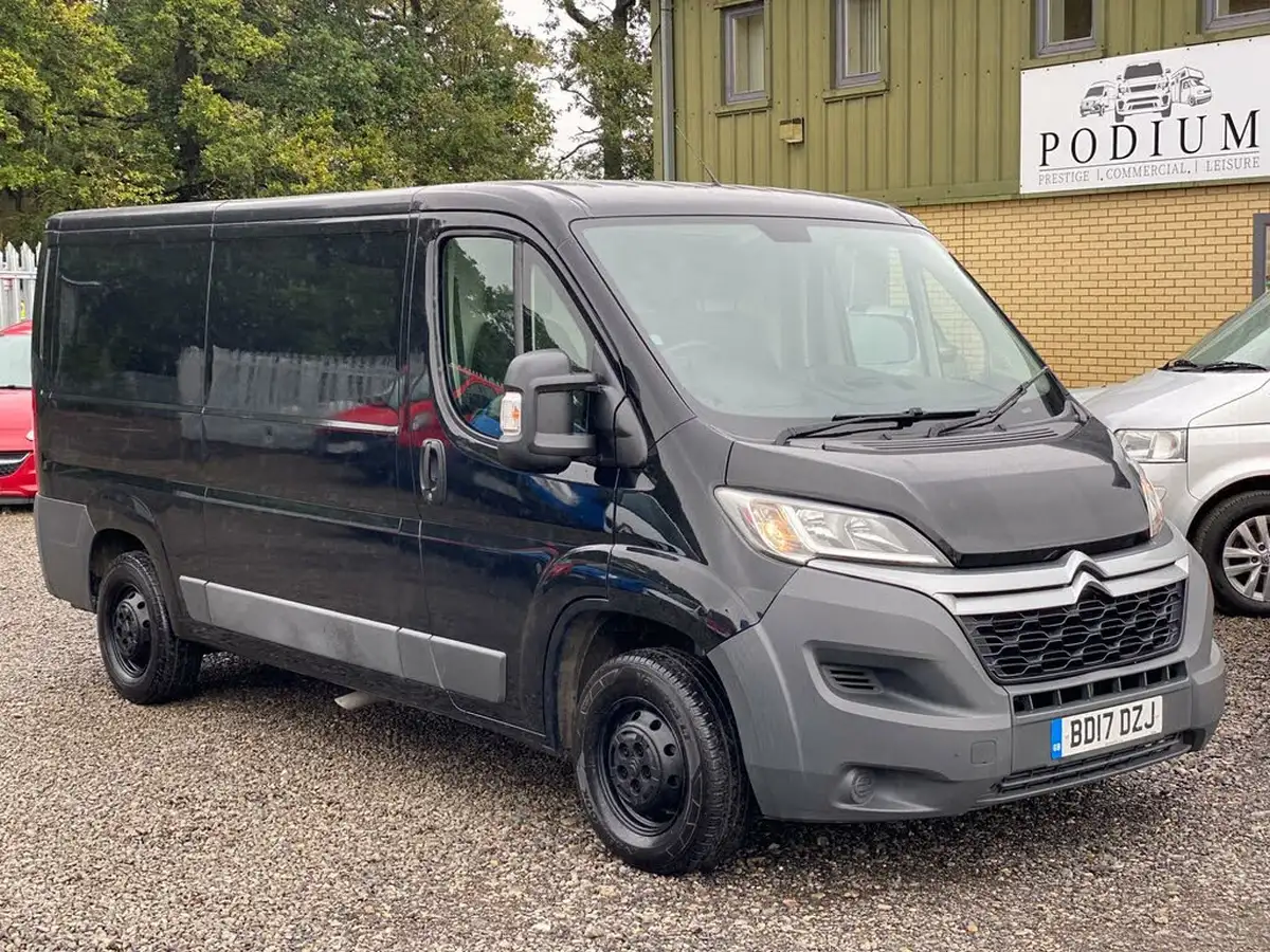 2017-citroen-relay-20bluehdi-35-l2h1-enterprise-big-14