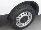 2024-peugeot-expert-15-bluehdi-professional-long-small-12