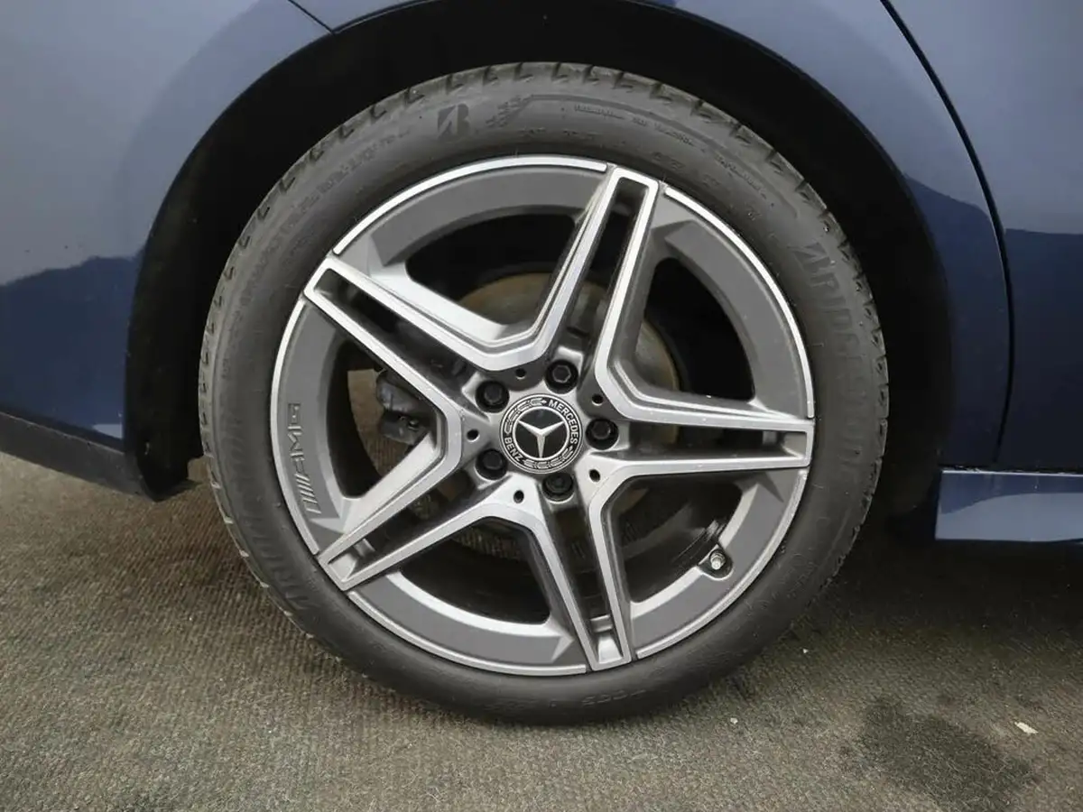 2022-mercedes-benz-cla-13-cla-180-amg-line-premium-plus-coupe-4d-big-6