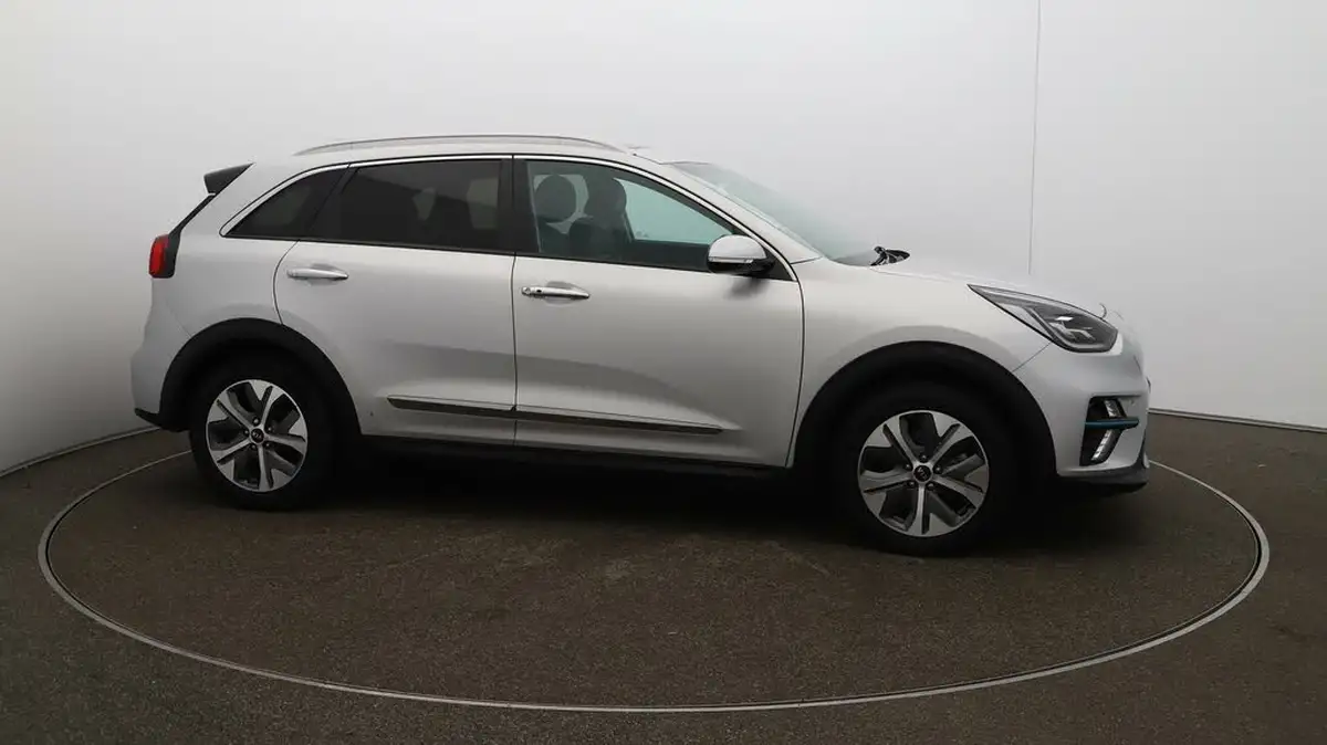 2021-kia-e-niro-ev-4-big-51
