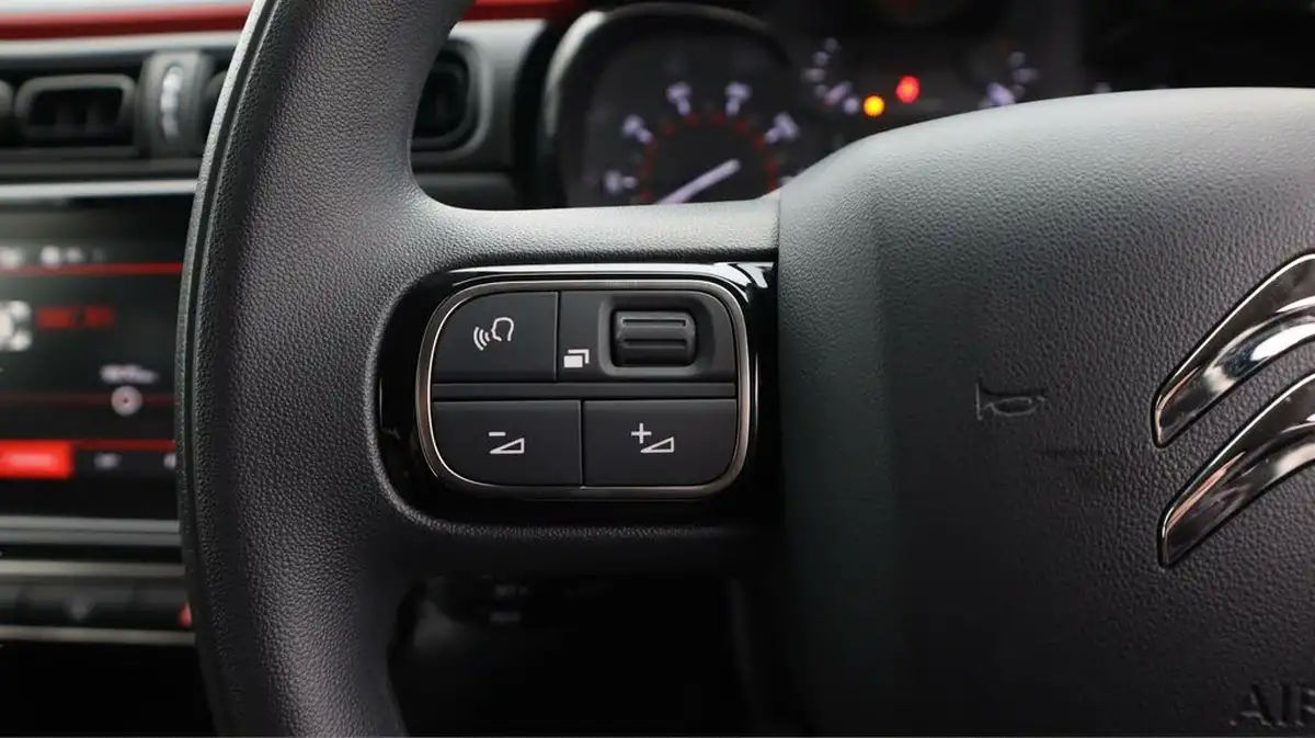 2022-citroen-c3-12-puretech-c-series-big-23