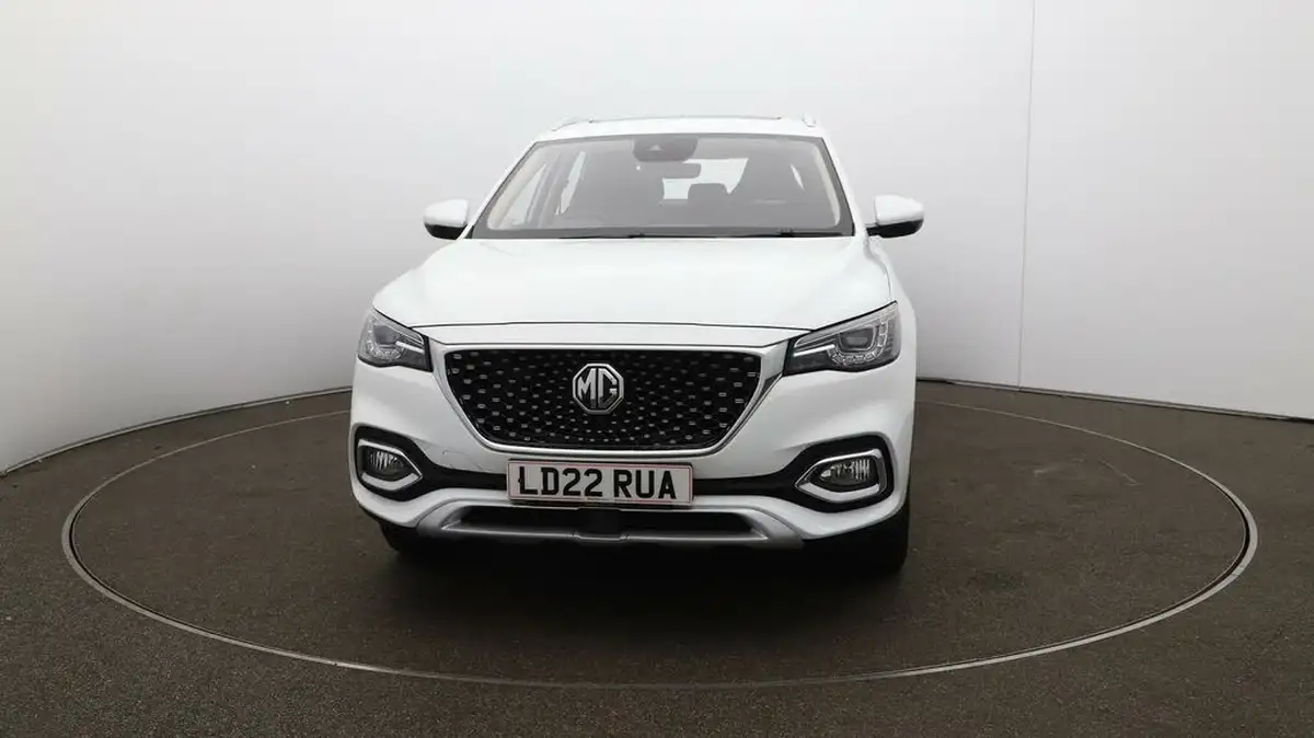 2022-mg-hs-15t-gdi-exclusive-162ps-big-39