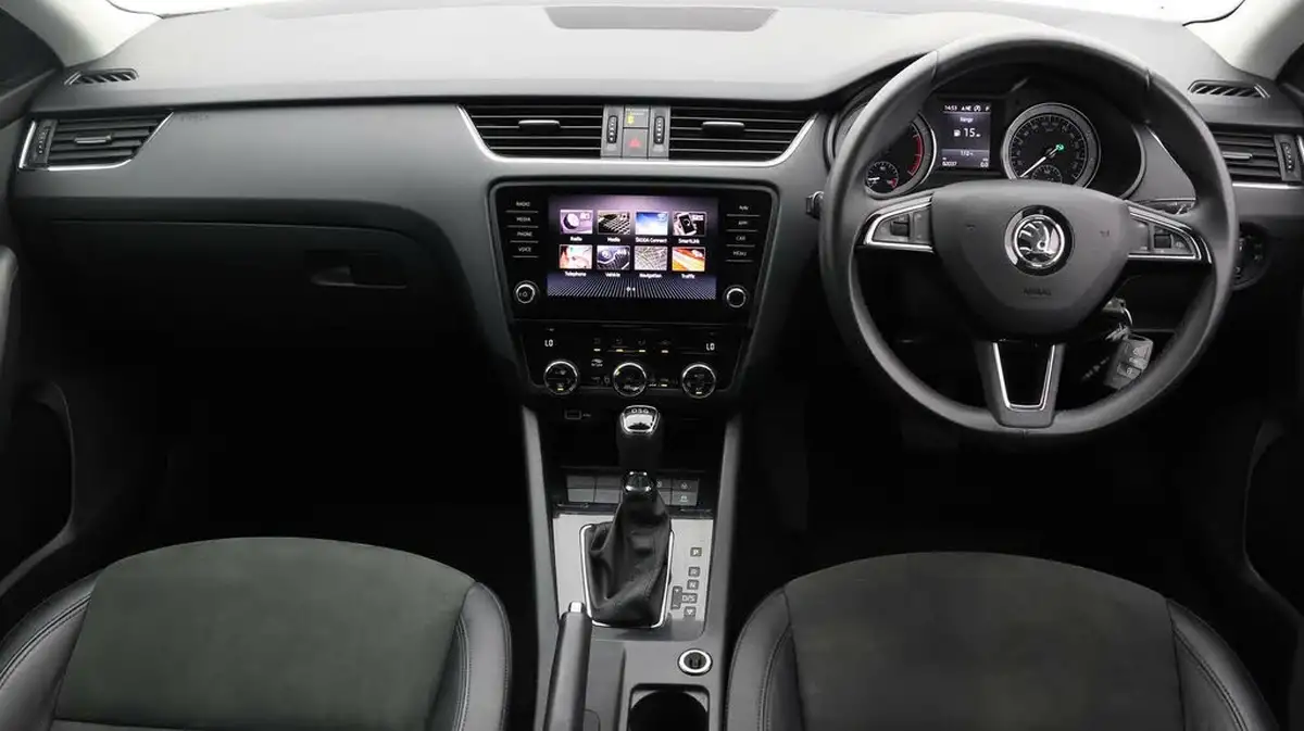 2020-skoda-octavia-15-tsi-se-l-estate-dsg-big-12