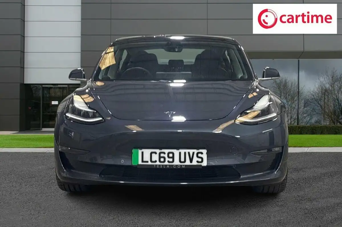 2019-tesla-model-3-e-4x4-performance-pack-big-4